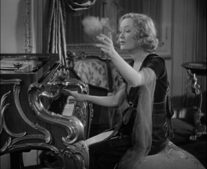 Miriam Hopkins is a goddess.